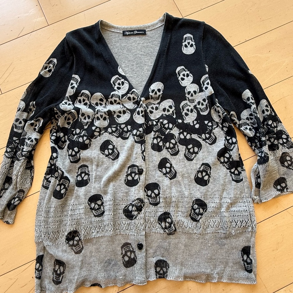Rare Vintage Hysteric Glamour Black and Gray Skull Sweater with 3/4 sleeves
